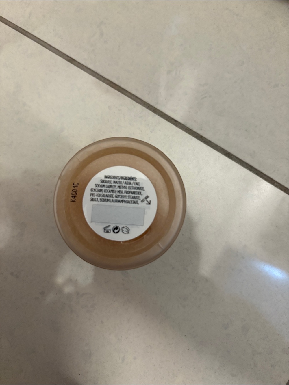 OUAI Scalp & Body Scrub - Picture 2 of 4